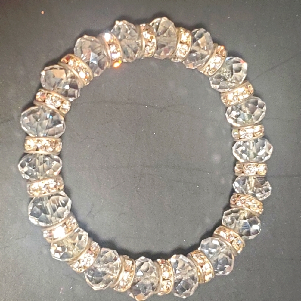 Vintage Crystal Faceted Bead Stretch Bracelet with Metal Rhinestone Spacers EUC